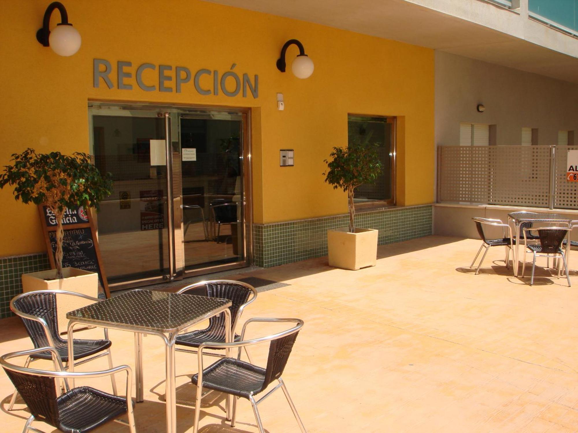 Reception La Rotonda Aparthotel Orihuela Bagian luar foto